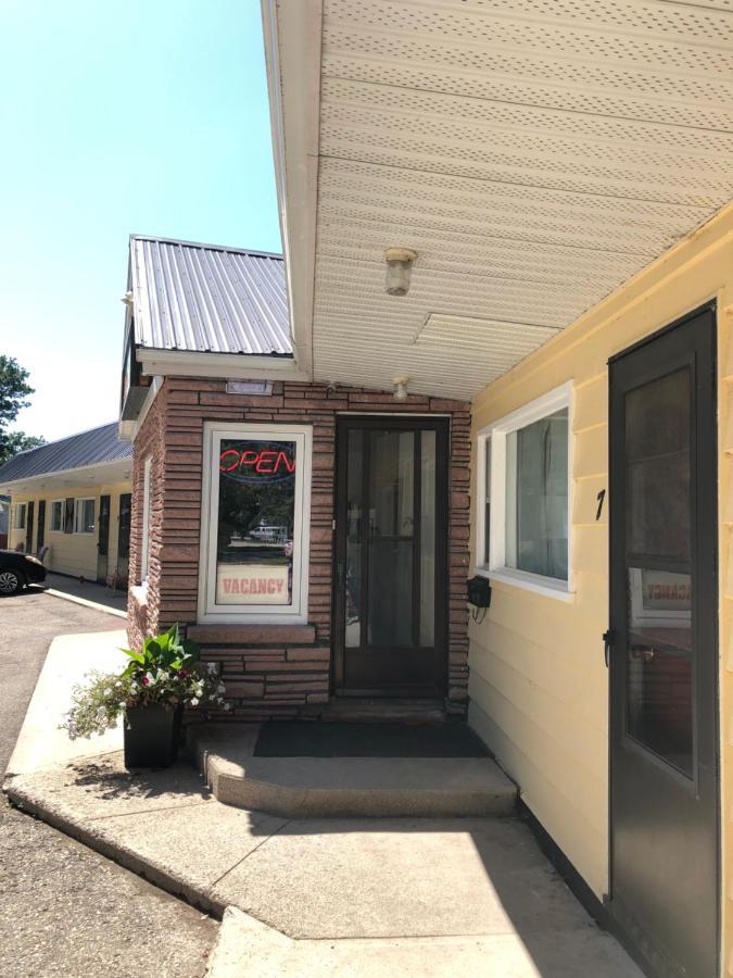Yellow Quill Motel Portage la Prairie Zewnętrze zdjęcie